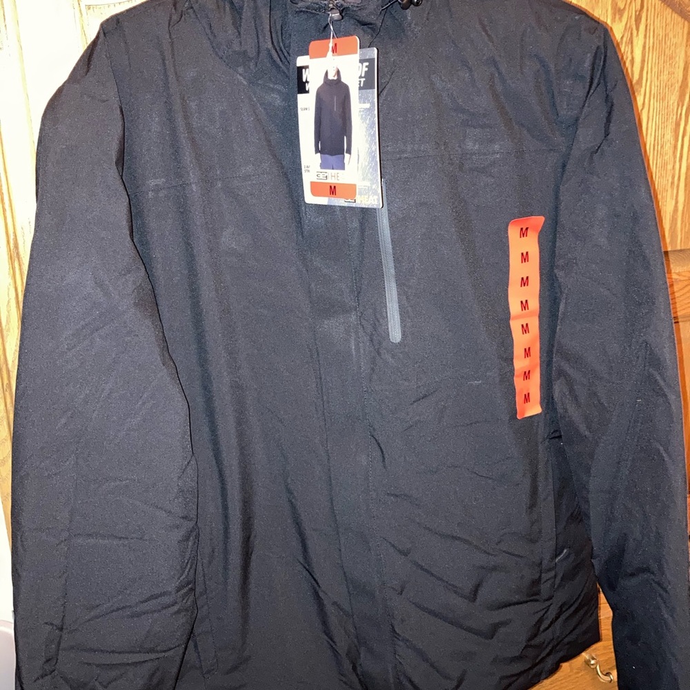 Jackets - Picture 15 of 16